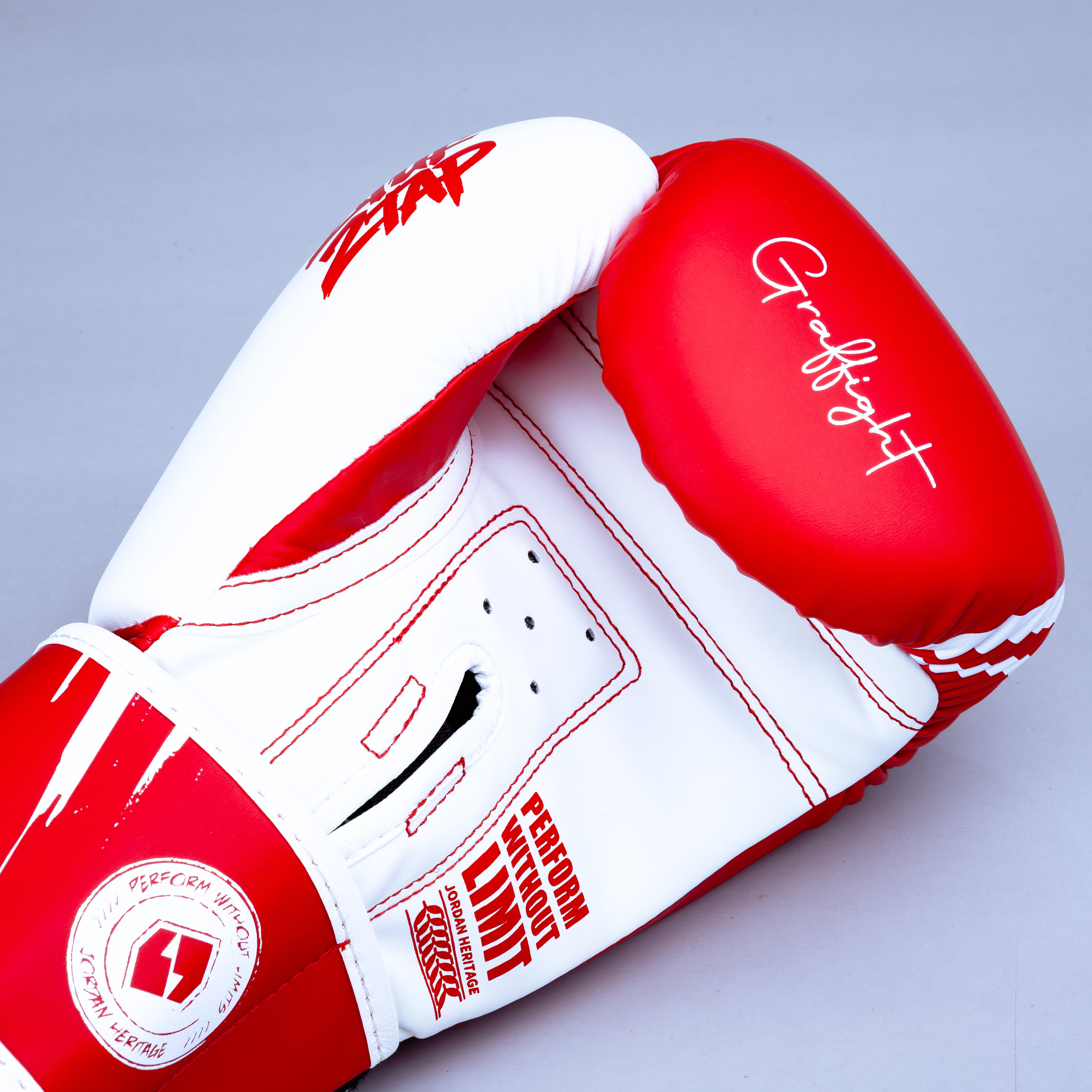 GRAFFIGHT' BOX Glove Red White GRAFFIGHT' BOX Glove Red White