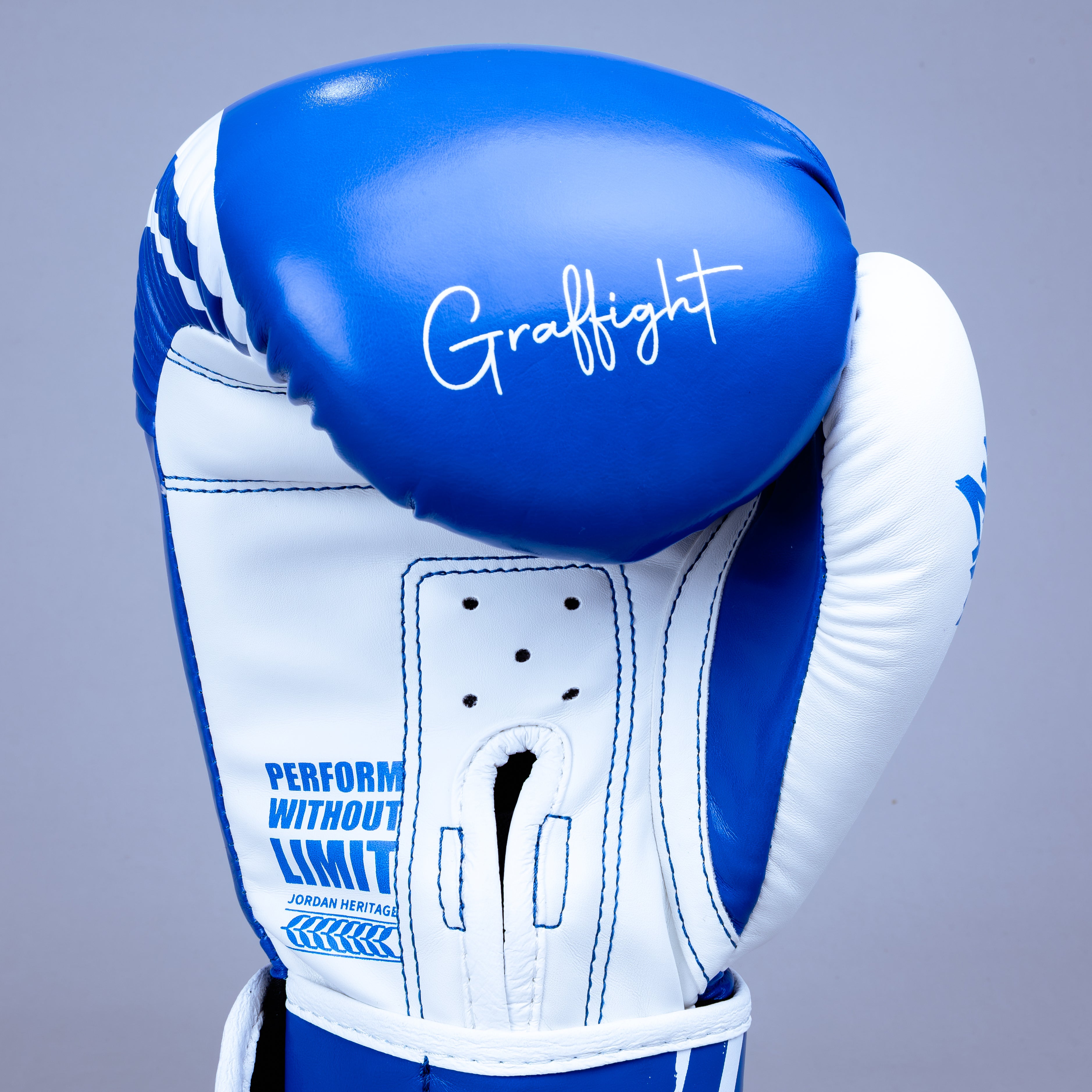 GRAFFIGHT' BOX Glove Blue White GRAFFIGHT' BOX Glove Blue White
