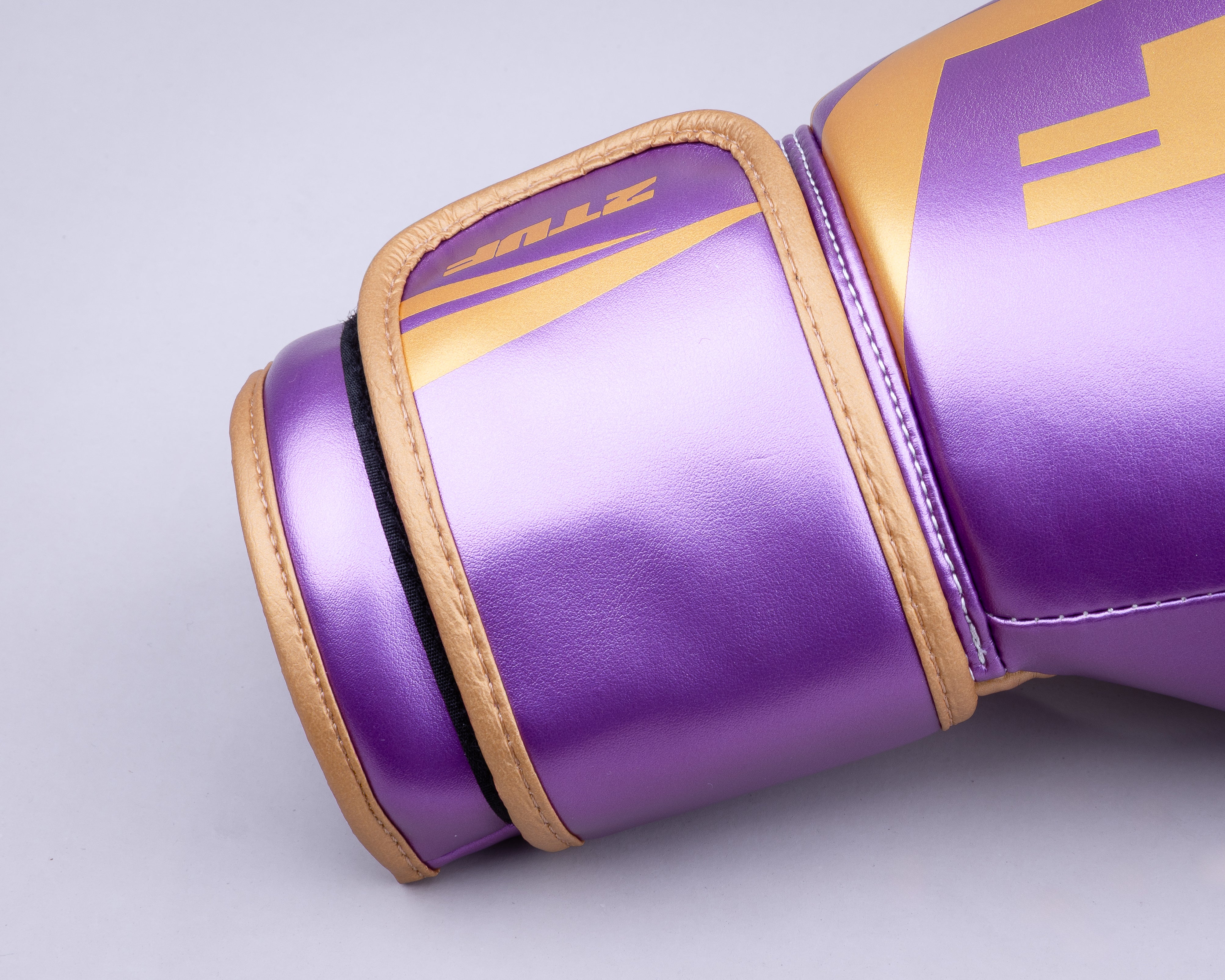 'Impact' Boxing Gloves - Purple 'Impact' Boxing Gloves - Purple