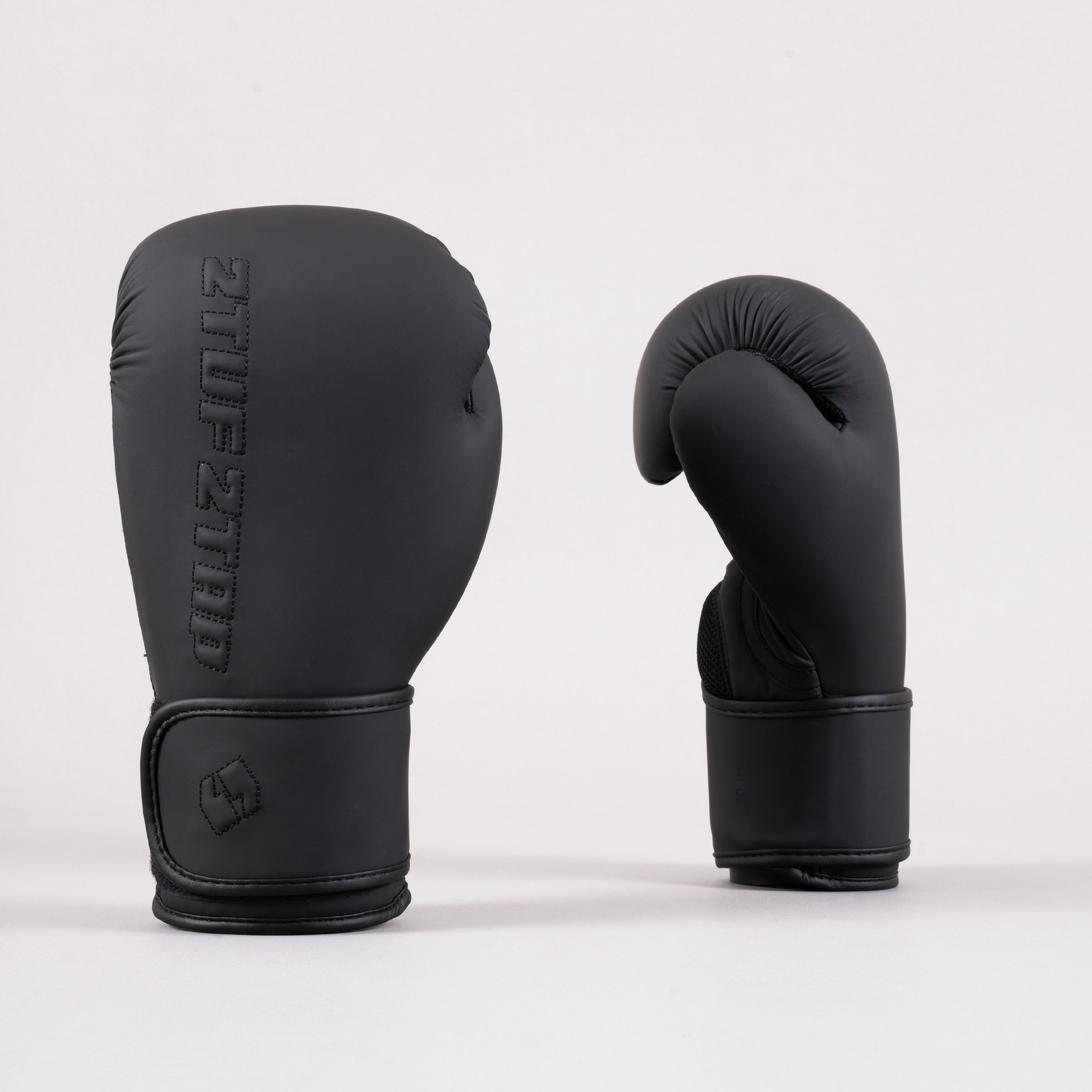 'ProElite' Boxing Gloves - Matte Black