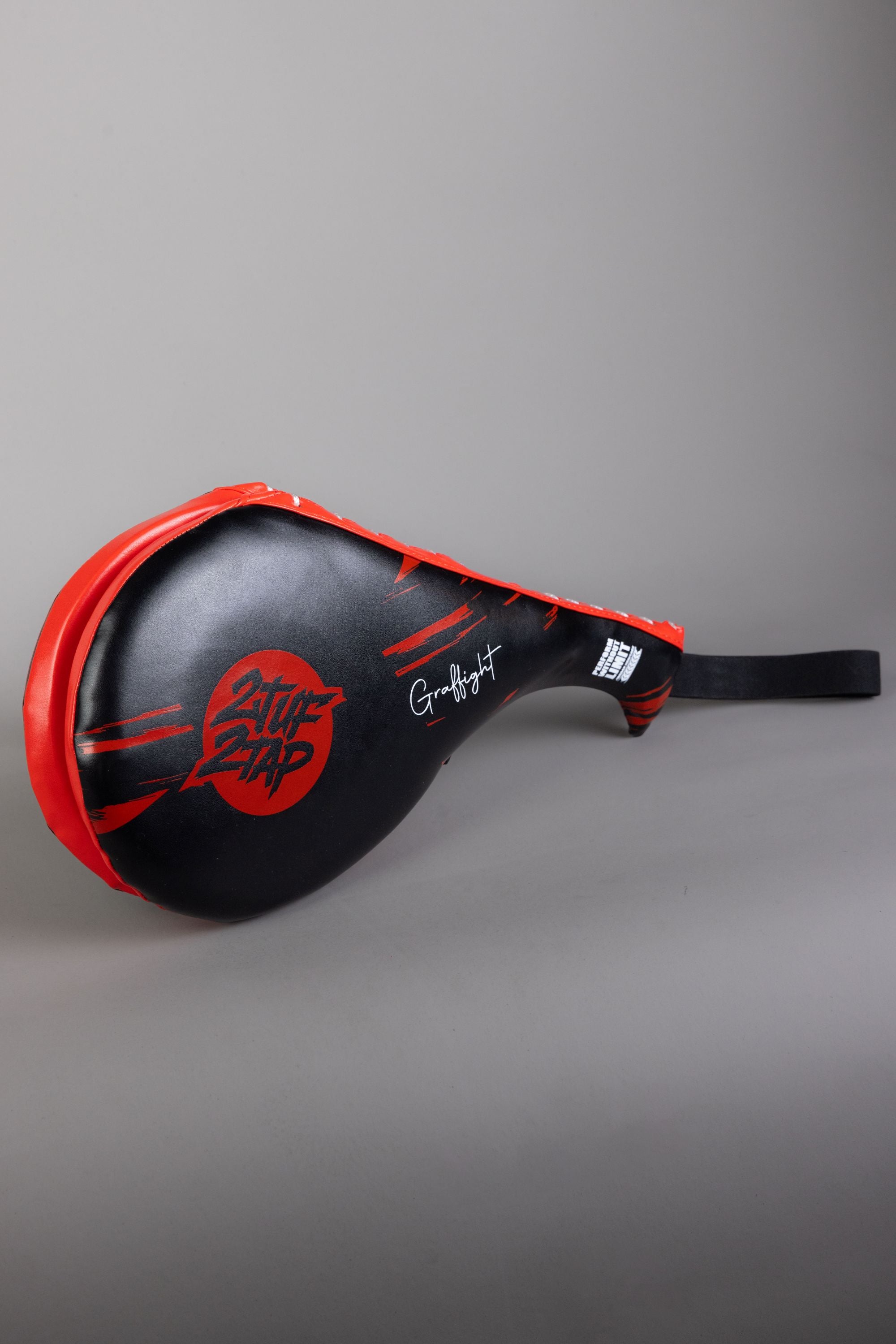 GRAFFIGHT' TKD TRacket Black Red GRAFFIGHT' TKD TRacket Black Red
