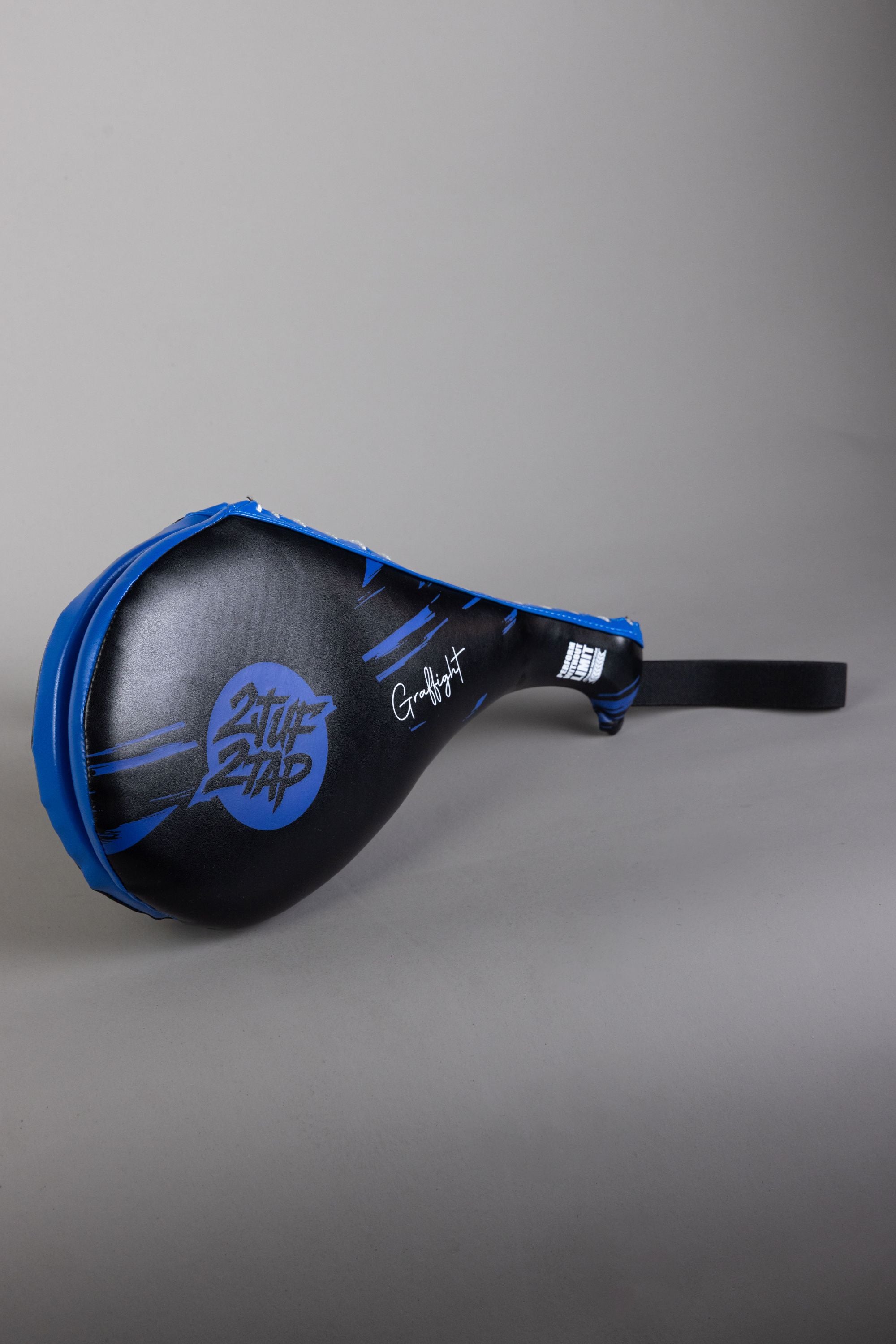 GRAFFIGHT' TKD TRacket Black Blue GRAFFIGHT' TKD TRacket Black Blue