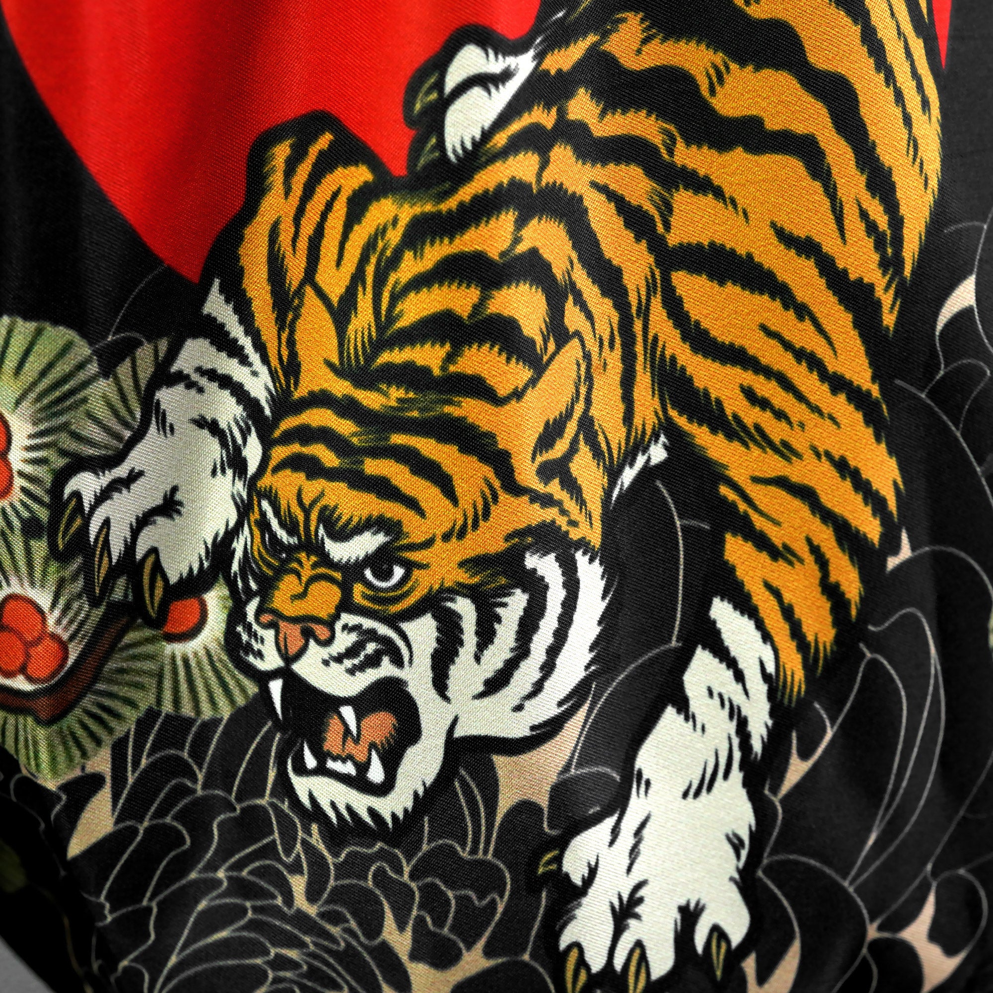 'Den Of The Brave' Muay Short 'Den Of The Brave' Muay Short
