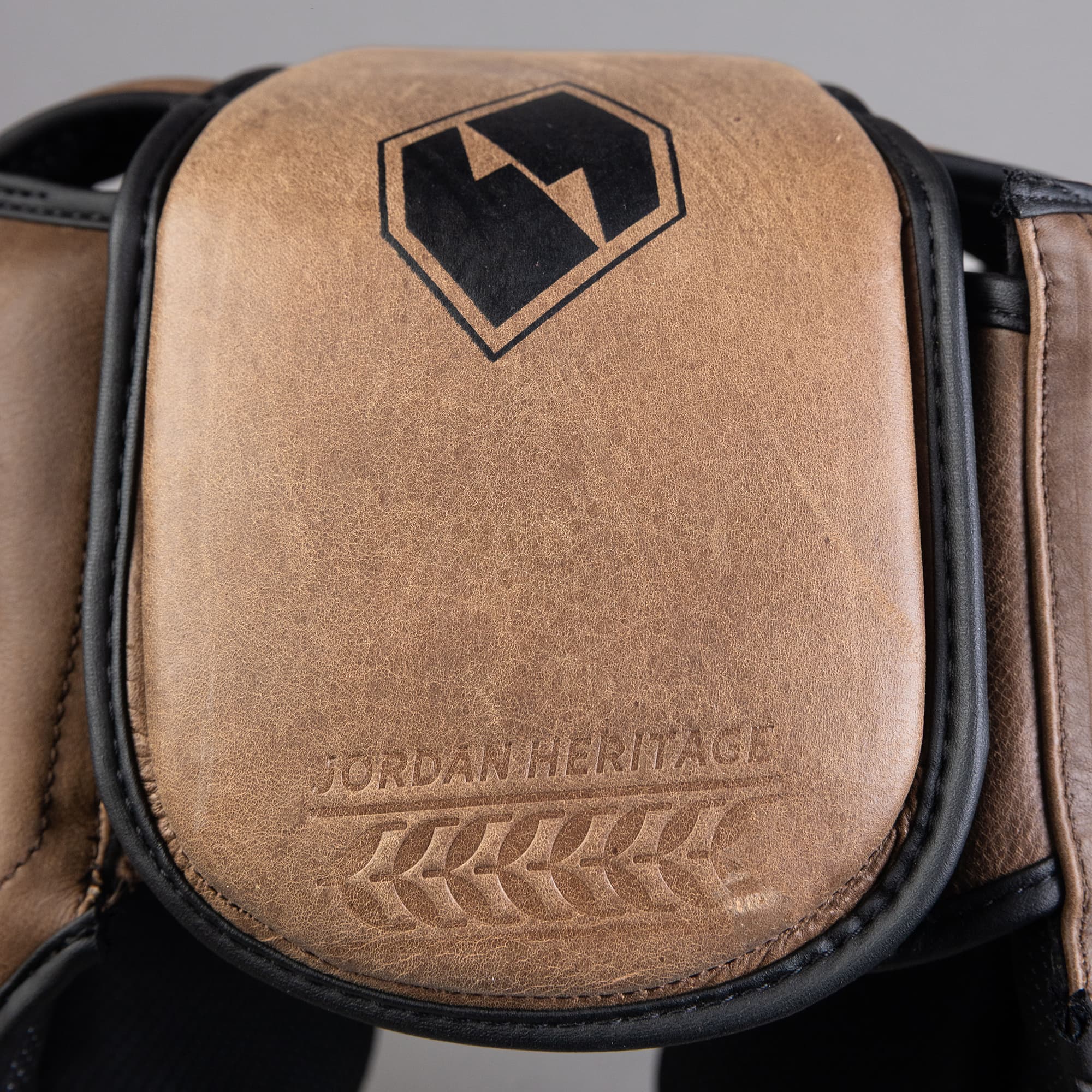 Valedo' Box Head Guard Brown Valedo' Box Head Guard Brown