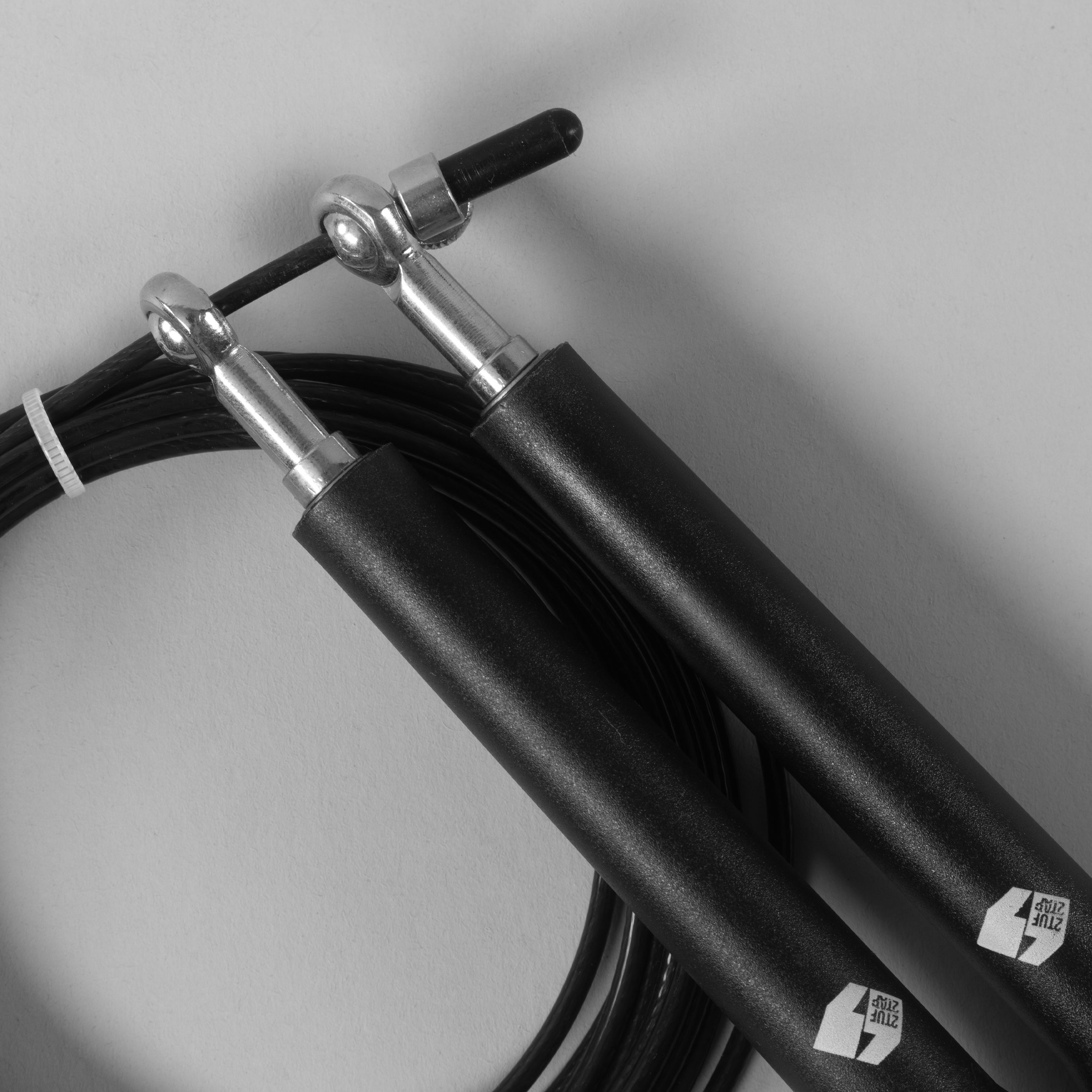 Speeder Jumping Rope - Black/White | 2TUF2TAP Fitness Gear